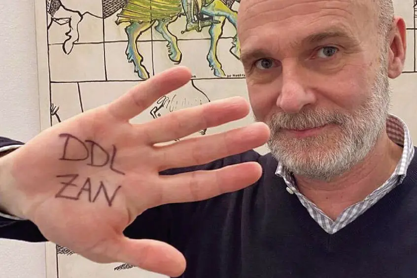 \\u00ABCoi Taleban le persone Lgbt moriranno lapidate\\u00BB