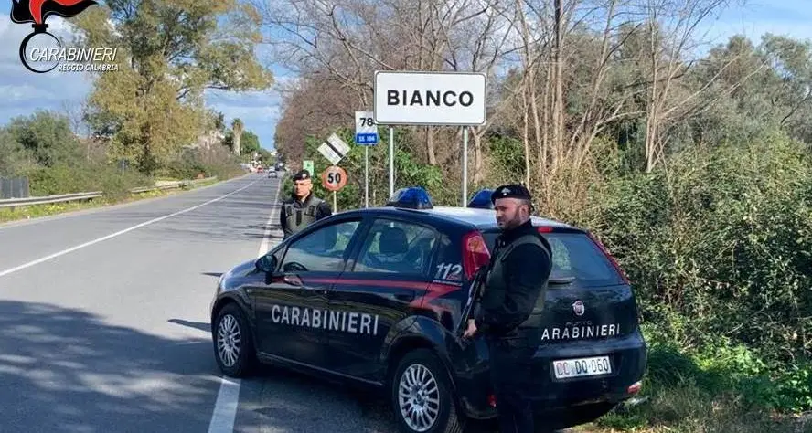 Niente buoni spesa per mogli e figli dei detenuti per associazione mafiosa