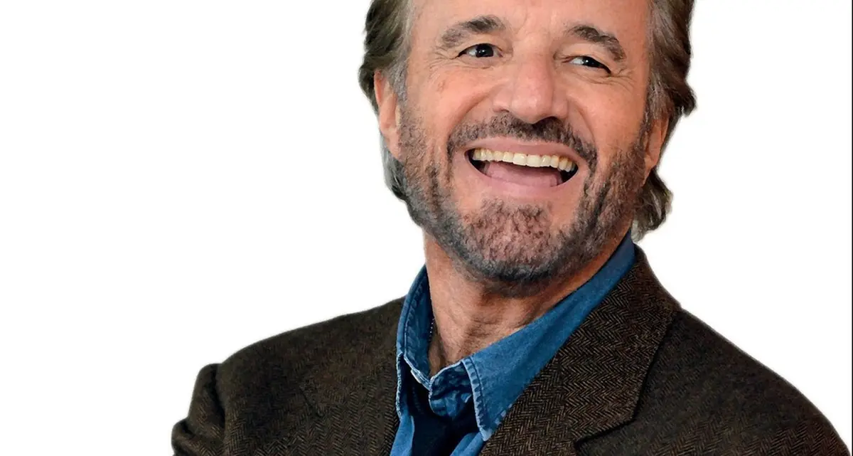 De Sica: «Il mio horror comedy dedicato a papà e alle bellezze di Napoli»