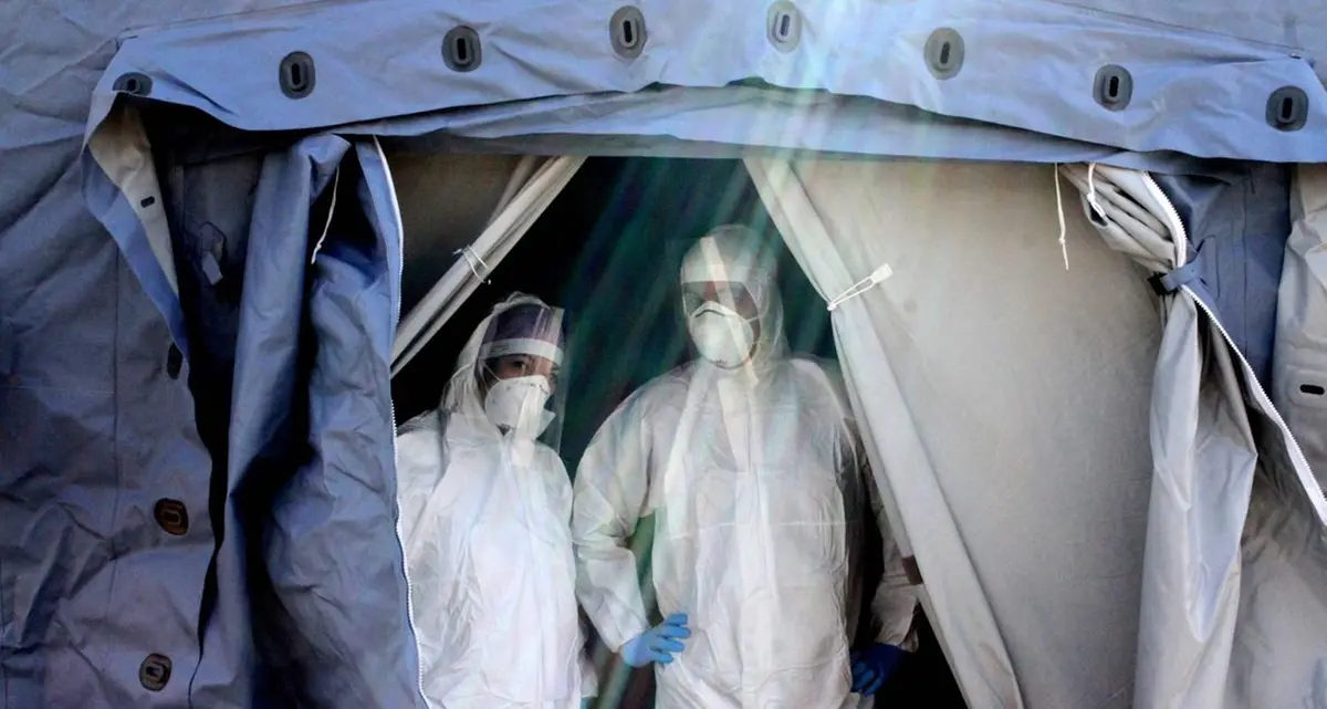 Scende la pressione sugli ospedali: 1000 persone in meno in terapia intensiva