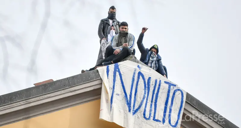 «Siamo qui per pagare per i nostri reati, ma non con la salute»