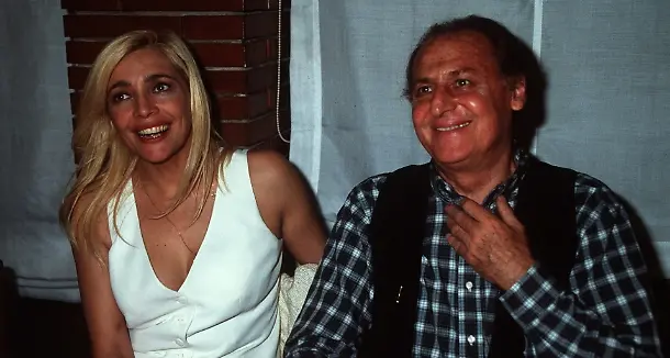 Mara Venier: «Auguri, Renzo! Senza di te la tv non è più la stessa»