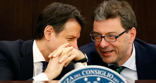 Tentazione unità nazionale. Conte ora chiama la Lega