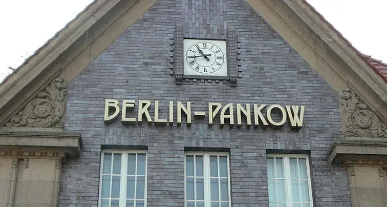 Antisemitismo, ebreo aggredito a Berlino, salvato da un passante