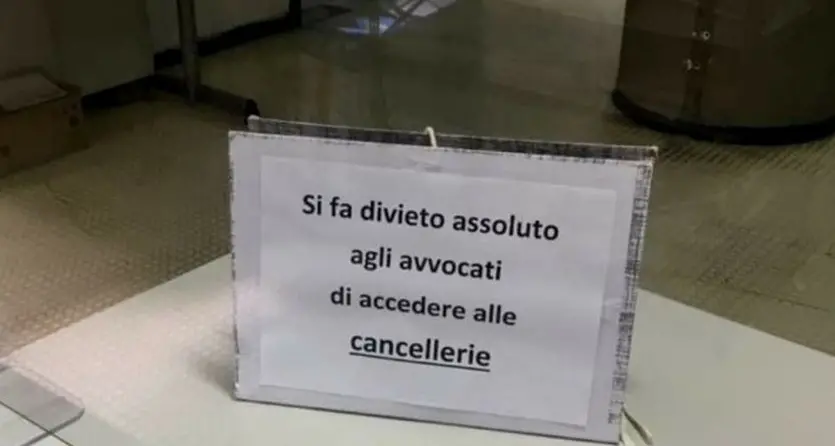 Via Arenula punge i cancellieri: meno smart working, più lavoro in sede