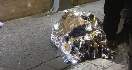 Dramma nel napoletano, gioielliere spara e uccide un rapinatore