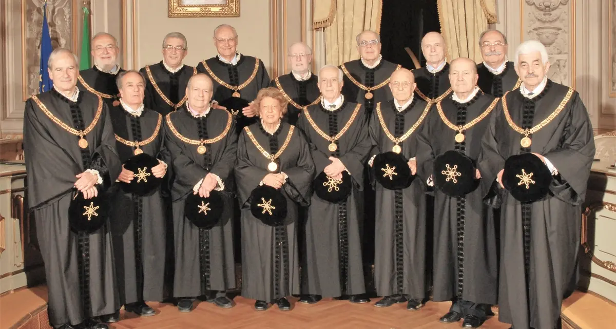Silenzio in sala: ora la Consulta non parla più!