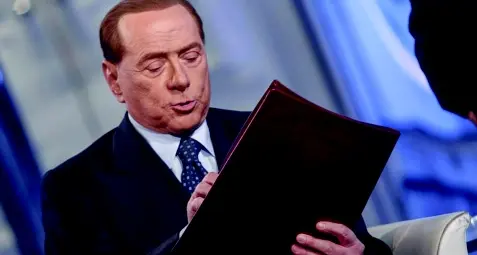 Forza Italia, via al casting: giovani, carini e berlusconiani