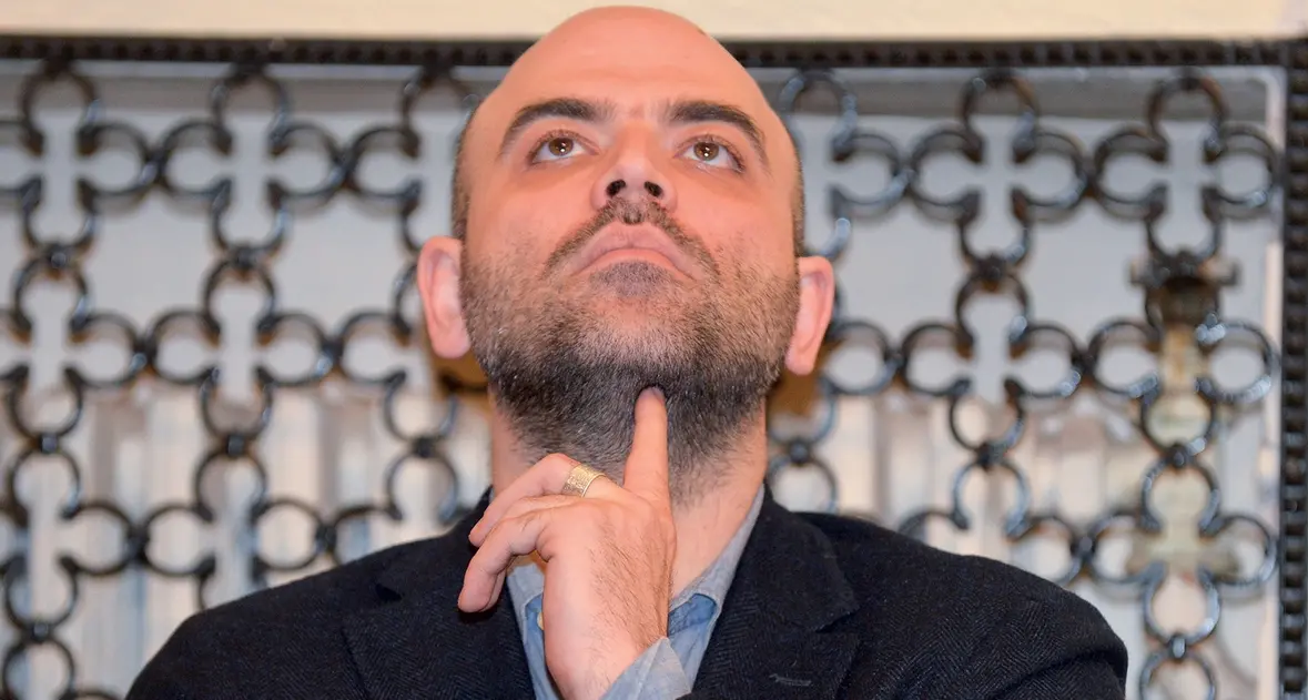 Gratteri contro Saviano: sei un cattivo maestro