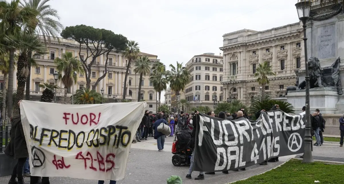 Stop “umanitario” al 41 bis: l’ultima debole carta di Alfredo Cospito