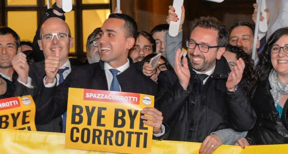 Separare gli appalti dall’anticorruzione e disboscare le norme che bloccano le opere