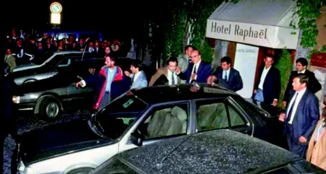 La politica non ha gli anticorpi: tocca alla società