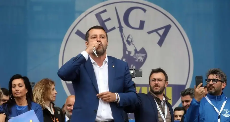 Famiglia cristiana \"scomunica\" Salvini