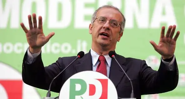 Veltroni: \"La scissione un grave errore che spalanca la porta ai populisti\"