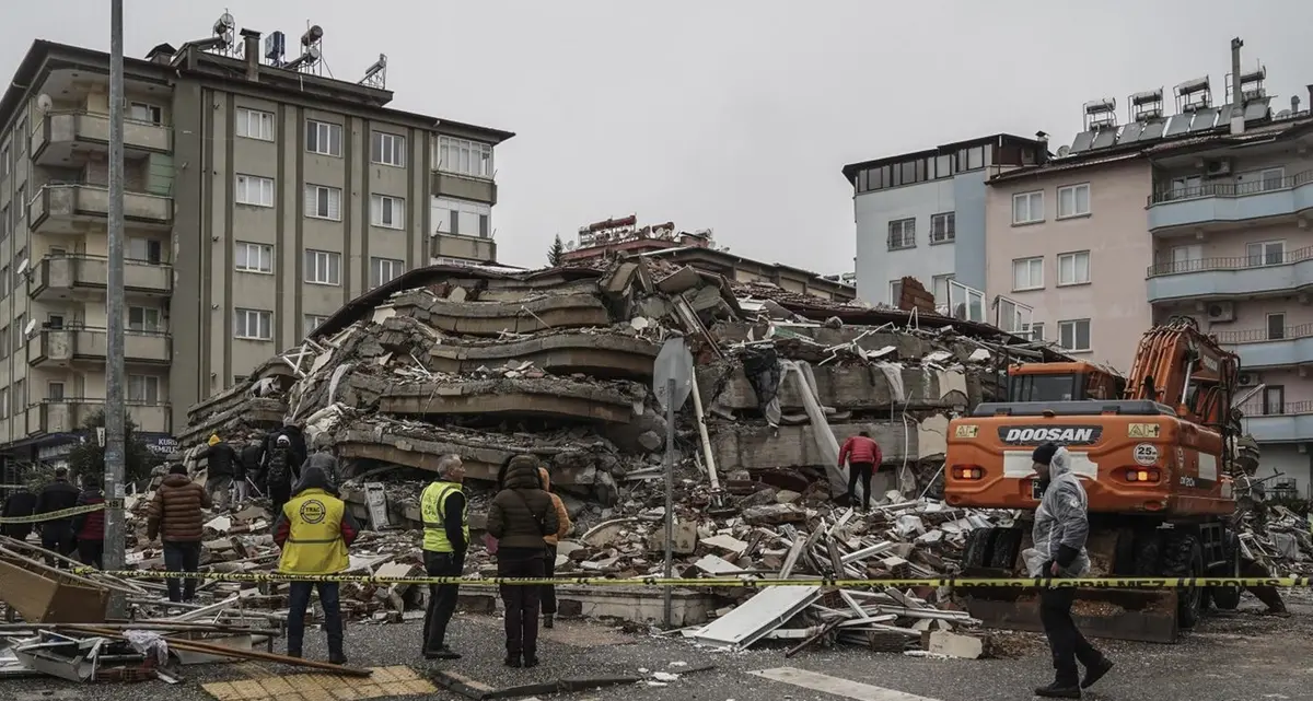 Terremoto tra Turchia e Siria, più di 5mila vittime. Ma il numero è destinato ad aumentare