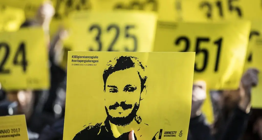 Regeni, si tace sulle colpe di chi lo espose e si vuole che Trieste eternizzi lo striscione