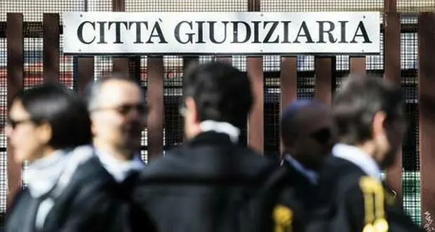 Così gli avvocati hanno salvato il processo dalle deformazioni informatiche