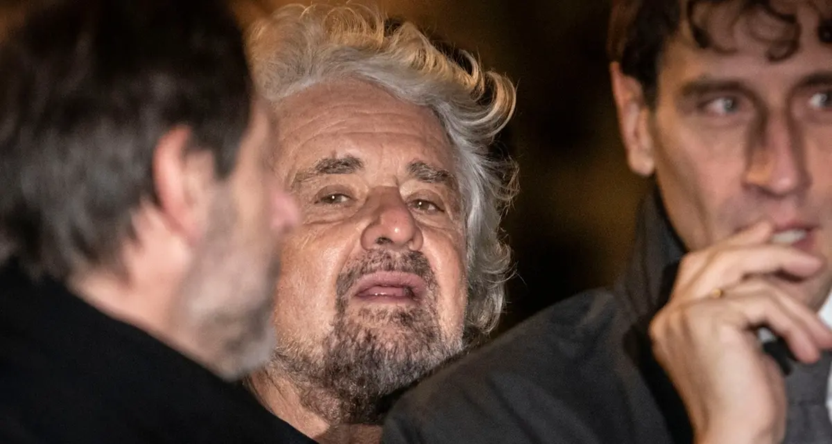 Il piano b di Beppe Grillo: conquistare il Pd dall’interno