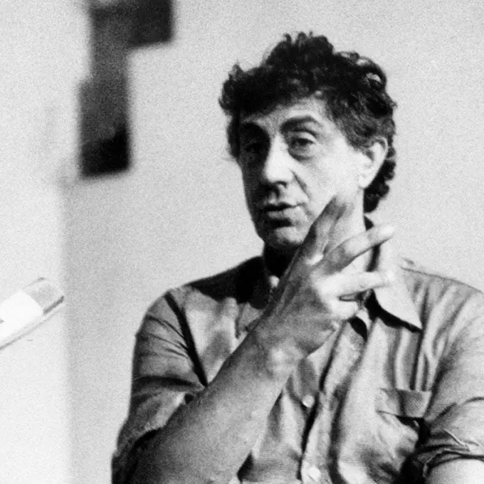 Franco Basaglia e i “matti da slegare”. L’uomo che ribaltò la psichiatria e cambiò l’Italia