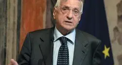 La Malfa: «Caro Salvini, scappa finché sei in tempo o rimarrai senza elettori»