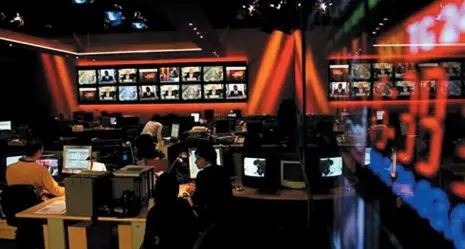 Il rapporto dell'Agcom: «Immigrazione e cronaca le regine delle fake news»