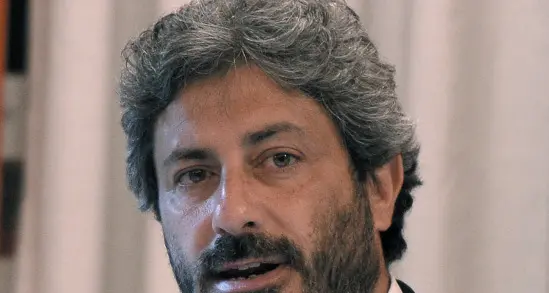 Autonomie, Fico stoppa la riforma leghista: «Spetta al Parlamento»