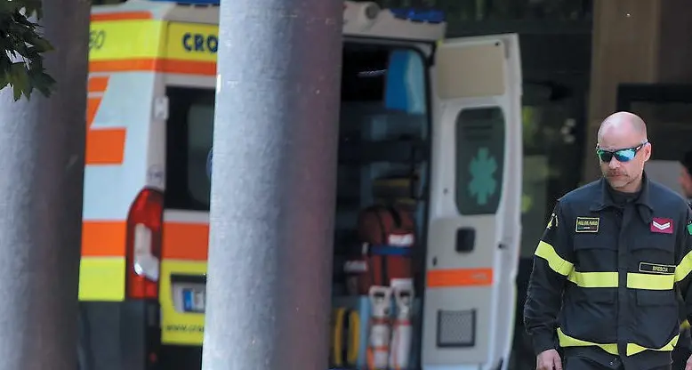 Il racconto shock di un’avvocata milanese: «Quasi linciata per aver soccorso un migrante»