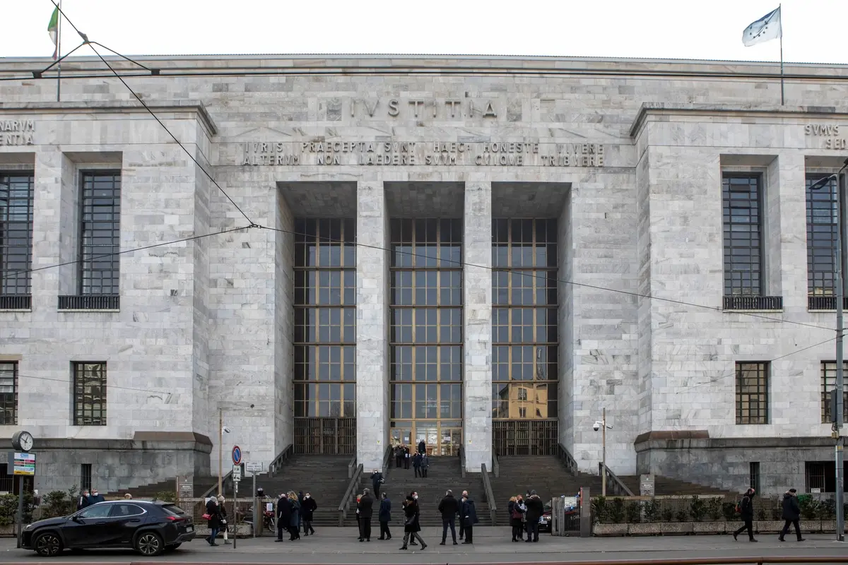 Il tribunale di Milano , IMAGOECONOMICA