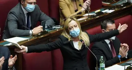 Insulti contro Giorgia Meloni: solidarietà bipartisan