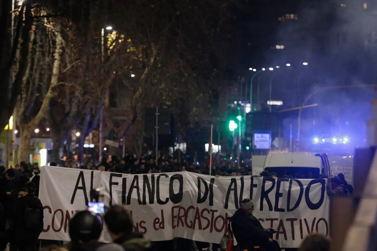 Le proteste in favore di Alfredo Cospito detenuto recluso al 41 bis