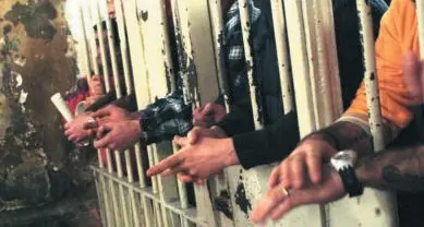 4 bis, incostituzionale per i minori e per i giovani adulti