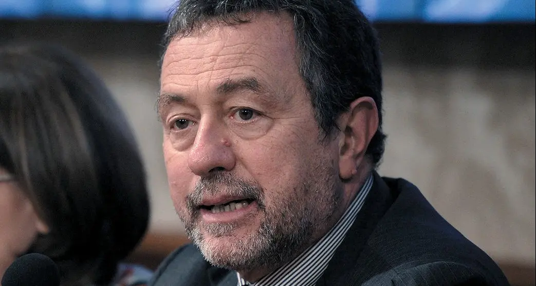 Prescrizione, i penalisti: ora i dati sui reati. Bonafede: vediamoci