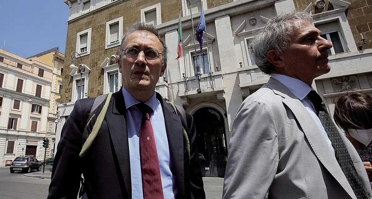 L’accusa di Storari: «Non dovevo danneggiare il processo Eni»