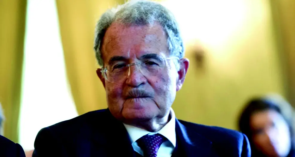 D’Alema a Prodi: «Fa appelli che nessuno ascolta»