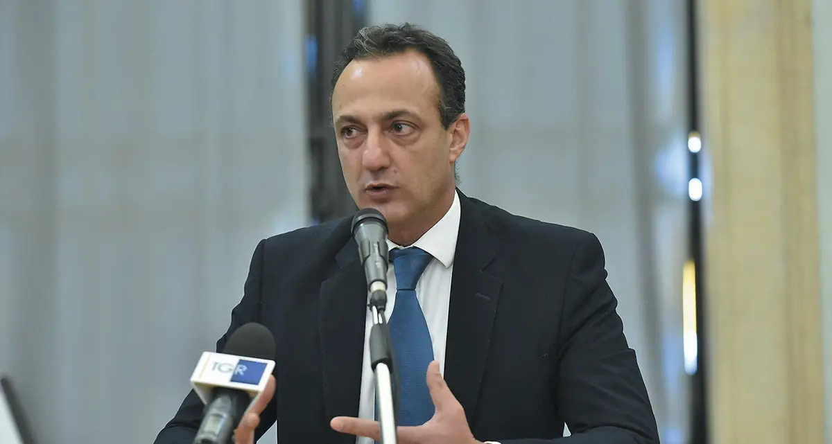 Il caso De Vito scuote i grillini romani: «Serve garantismo»