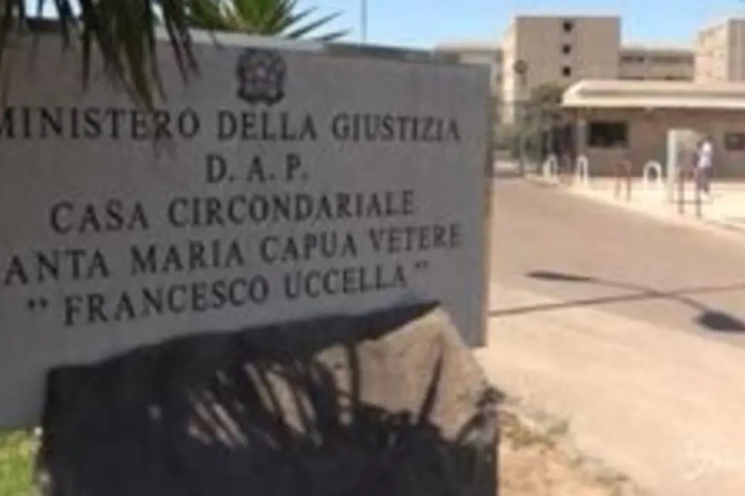 carcere rissa detenuti santa maria capua vetere