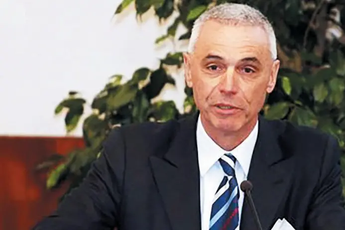 Giorgio Pal\\u00F9, virologo