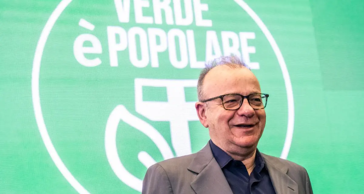 «Il Paese va tenuto insieme e il bravo. Il ministro Calderoli lo sa»