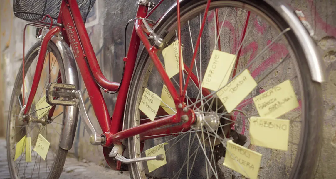 In bici per battere il pregiudizio, via al nuovo tour attraverso lo Stivale