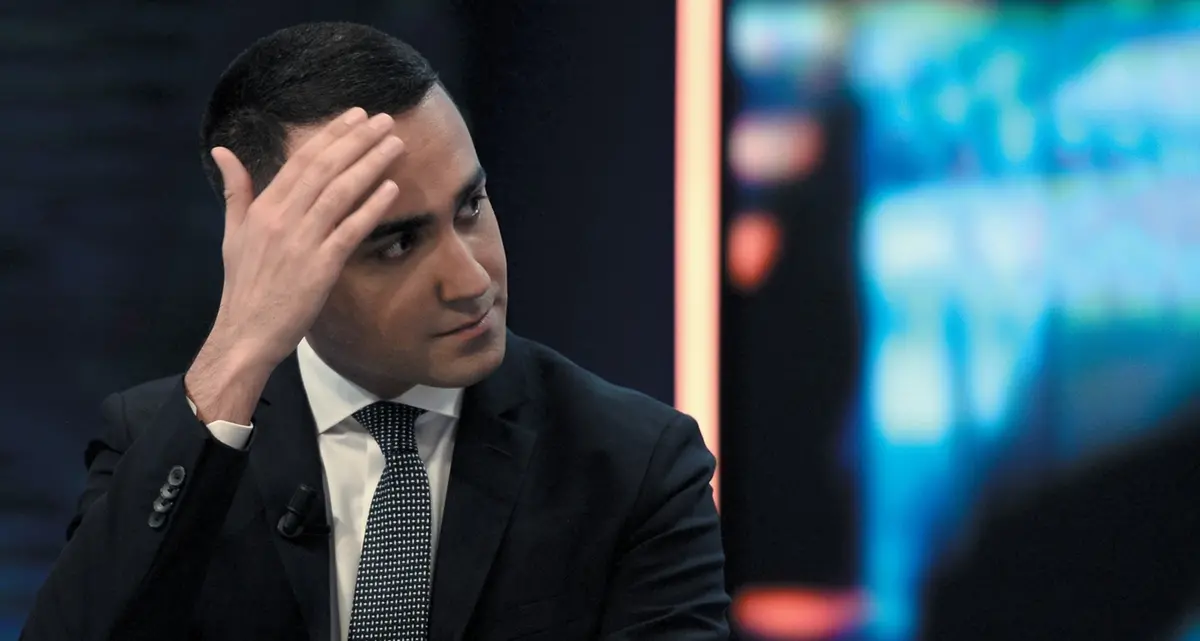Crisi di governo, Di Maio: Salvini è disperato. I leghisti tentano di uscire dall'angolo