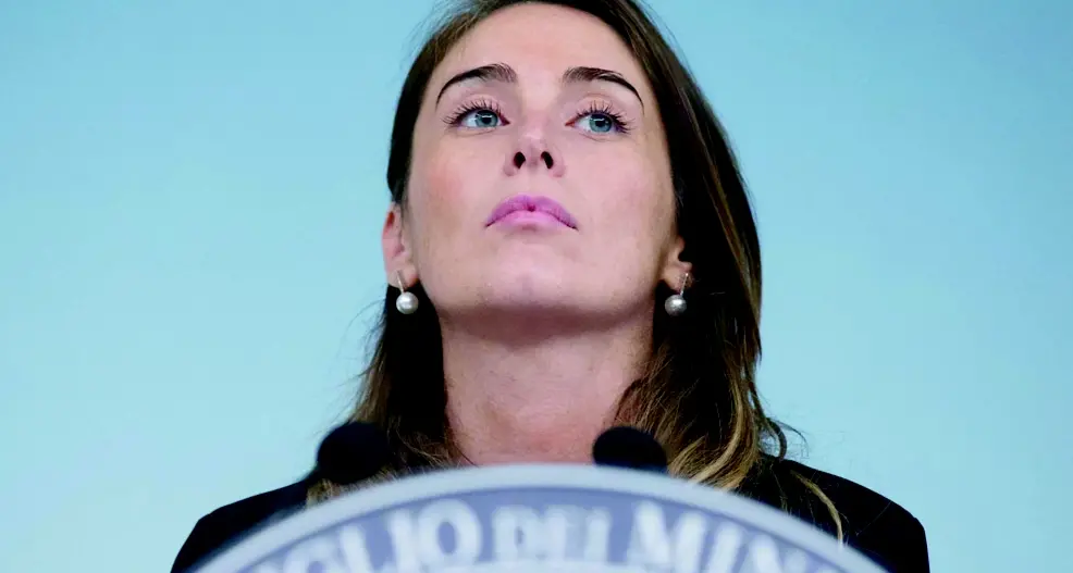 Banca Etruria, De Bortoli: «Boschi incoerente ma un politico può interessarsi di banche»