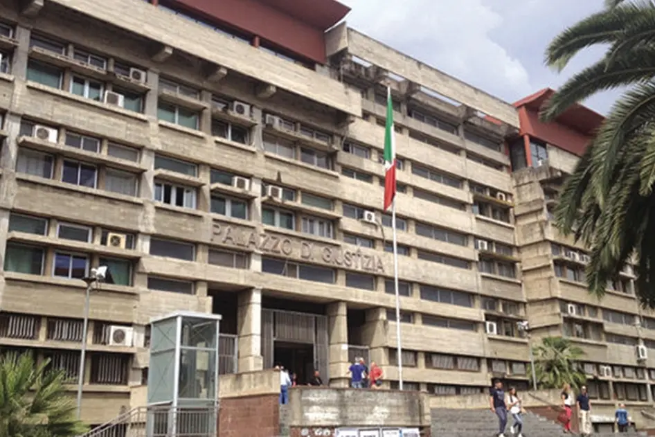 Cosenza consigli aiuto sociale