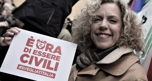 Cirinnà: «Per far passare le Unioni civili abbiamo lottato contro i cavalieri medievali»