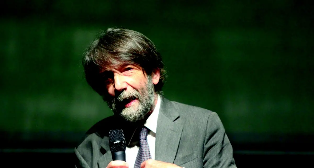 Cacciari: «Il centro non esiste più. E a pensarci bene non esiste più nulla»