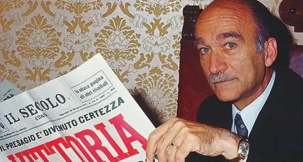 Vi racconto chi era Almirante, vecchia volpe fascista dagli occhi di ghiaccio