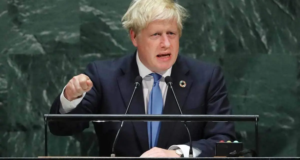 «Forze speciali britanniche addestrano soldati a Kiev». Putin vieta l'ingresso in Russia a Boris Johnson