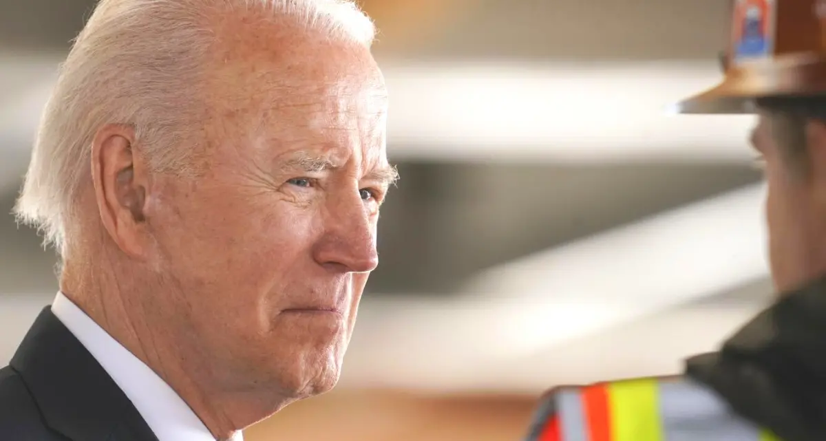 Biden avverte Putin sulle armi atomiche: «Non farlo, la risposta sarà consequenziale»