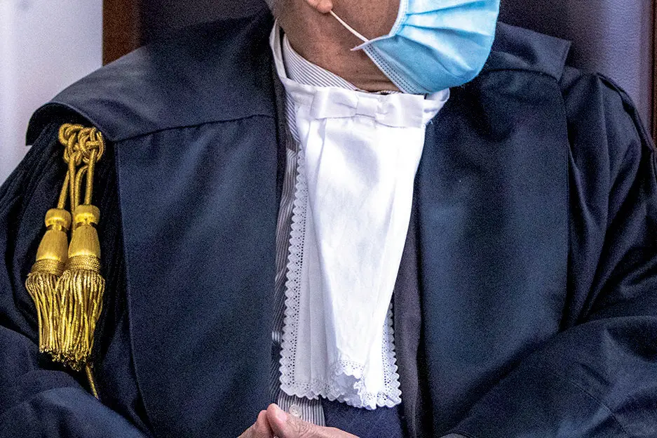 Il Cnf e il presidente Ucpi Gian Domenico Caiazza dicono no all\\'ulteriore estensione dei processi a distanza proposta da Anm