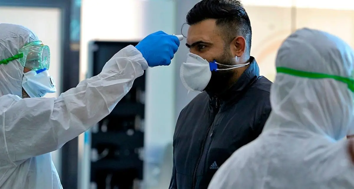 Voli bloccati, frontiere chiuse e quarentene: così il sovranismo colpisce gli italiani