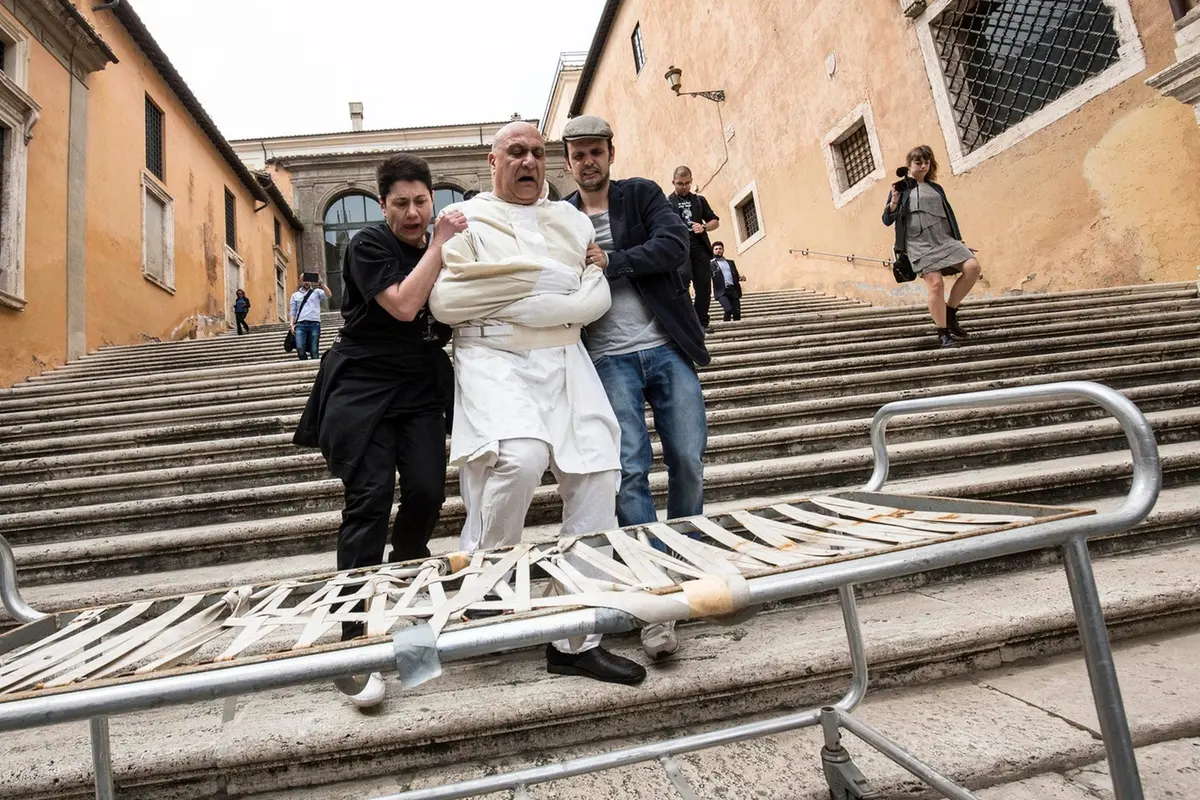 Campidoglio, flash mob per i 40 anni della legge Basaglia sulla chiusura dei manicomi (LaPresse) , LAPRESSE